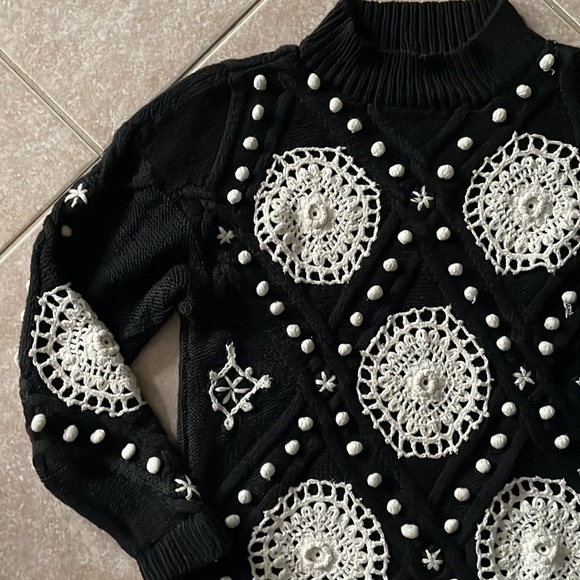 Rare Vintage Knit Cullinane Sweater From 80’s w/ Crochet Detailing - Picture 2 of 4